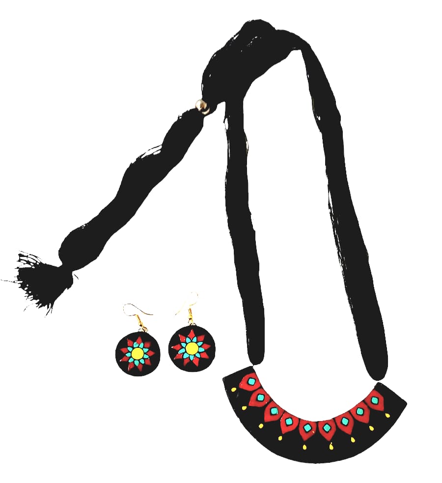 Terracotta Thread Necklace Sets