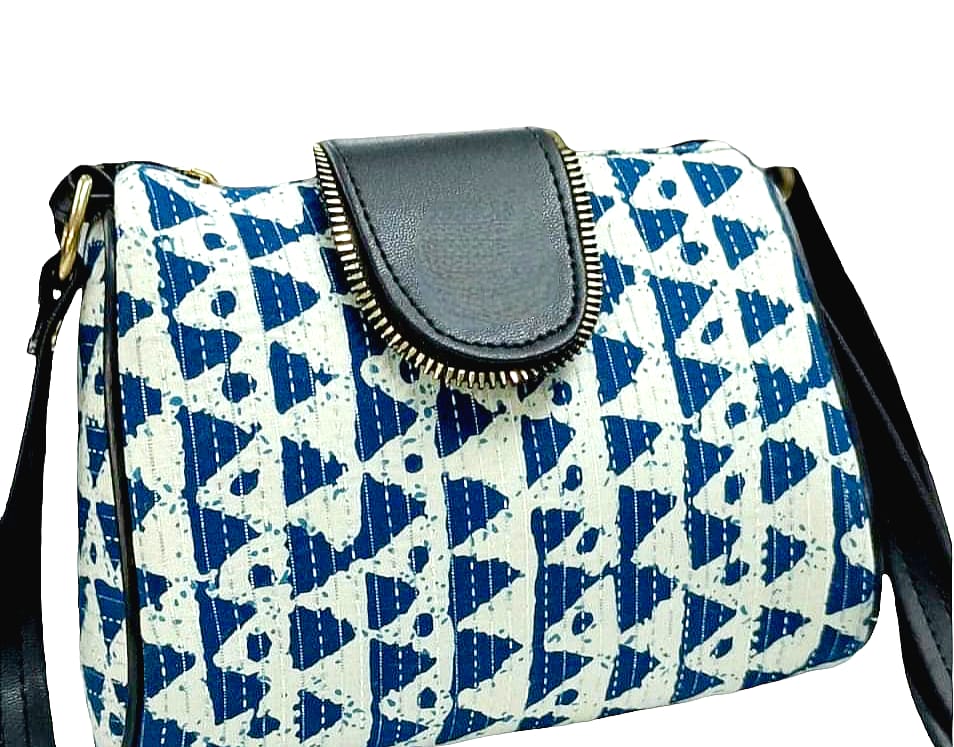 Women's Ikkat (Lightweight) Duffle Sling Bag