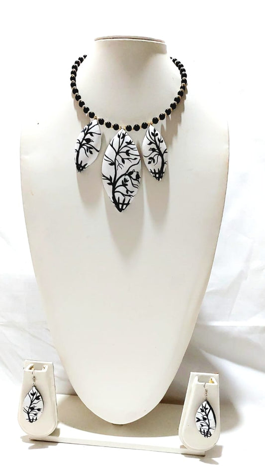 Handmade Terracotta Collar Necklace Set