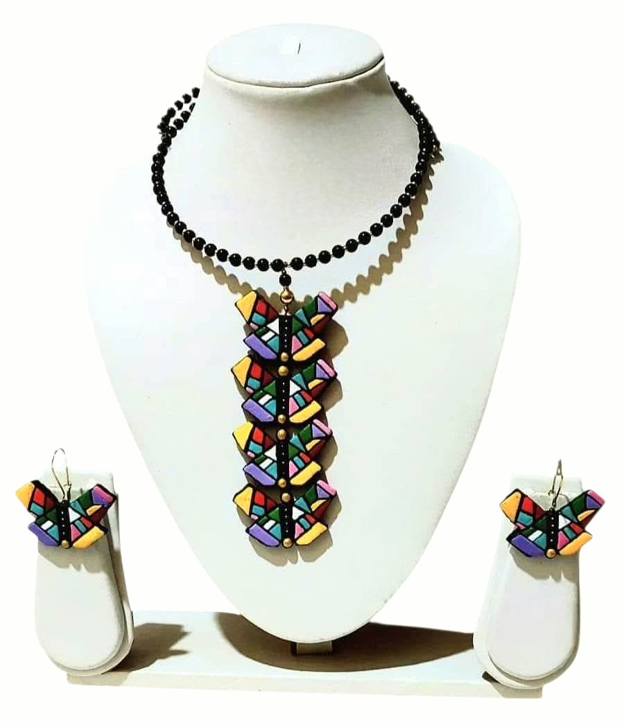 Handmade Terracotta Collar Necklace Set