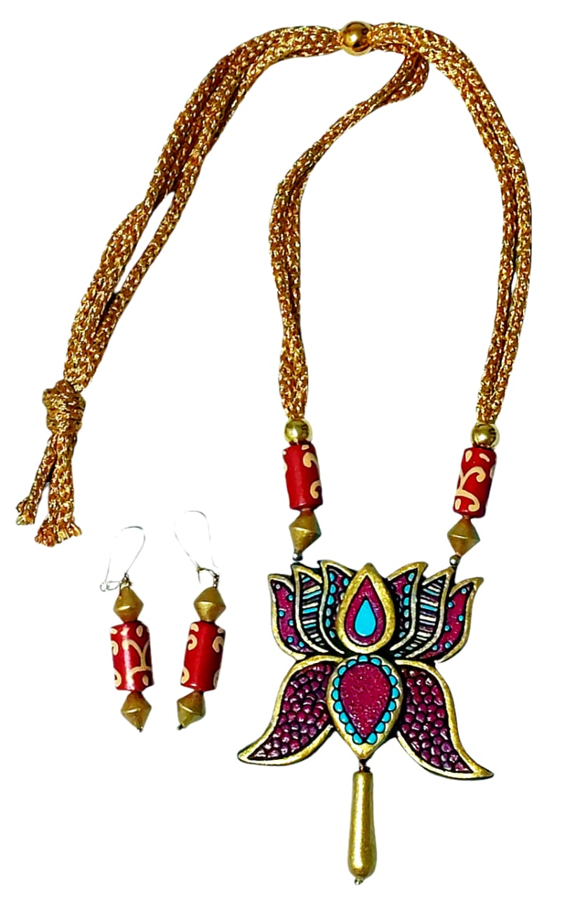 Terracotta Signature Design Necklace Sets