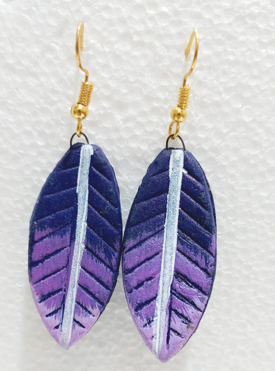 Purely Handmade Terracotta Dangler Earrings (Leaf Design)