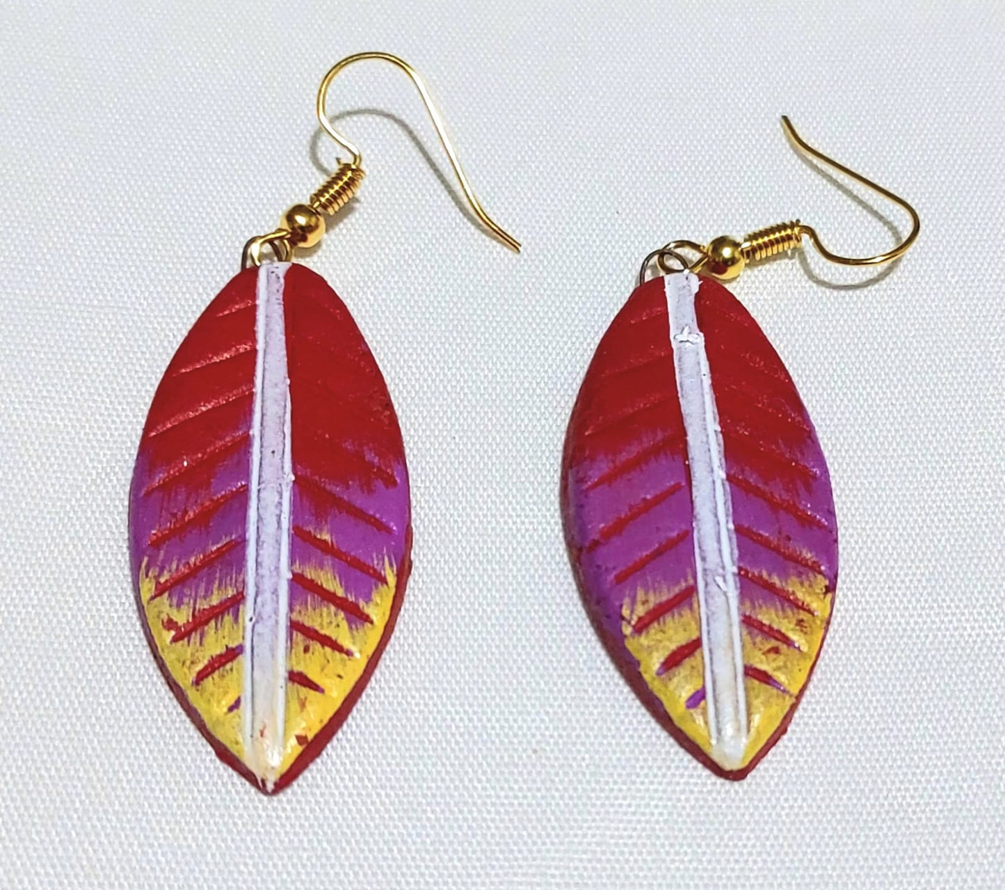 Purely Handmade Lightweight Terracotta Dangler Earrings (Leaf Design)