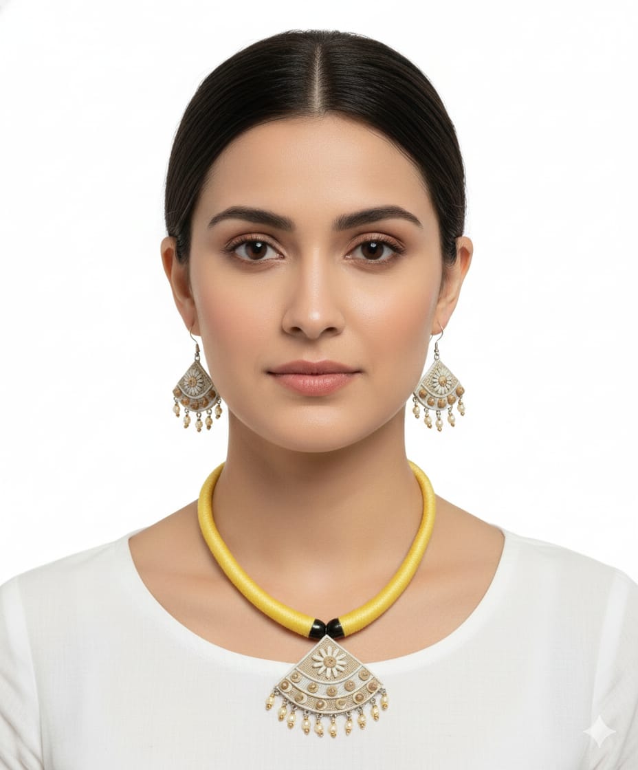 Premium Purely Handmade Jute Jewellery Sets (With Earrings)