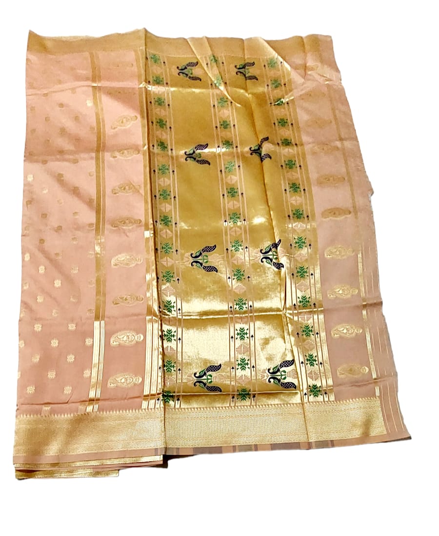 Exquisite Kalanjali Paithani Silk Saree
