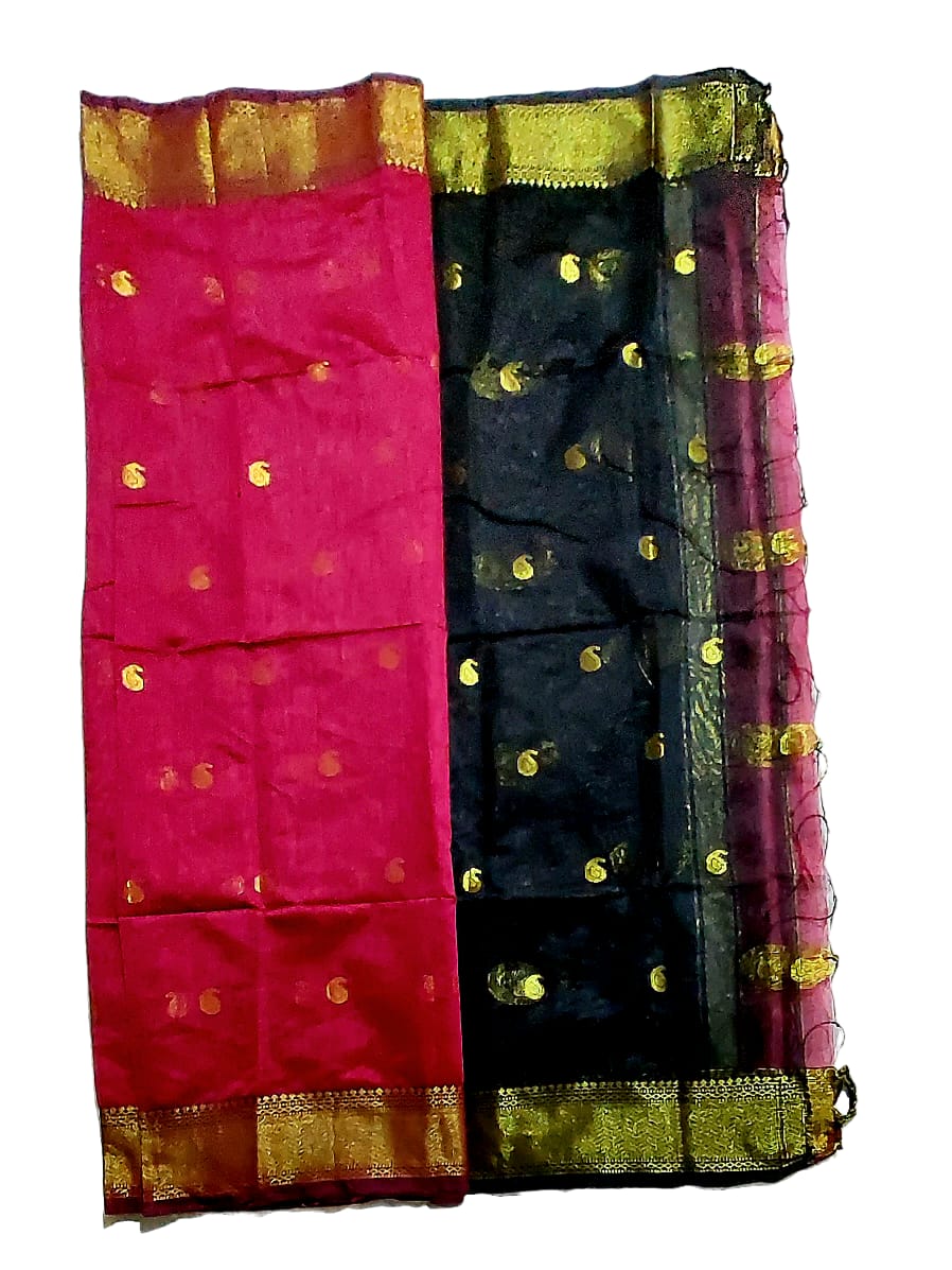 Maheshwari Cotton Silk Saree with Contrast Blouse & Contrast Pallu