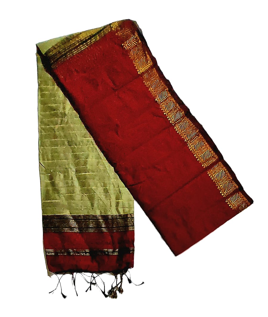 Maheshwari Cotton Silk Saree with Contrast Blouse & Contrast Pallu