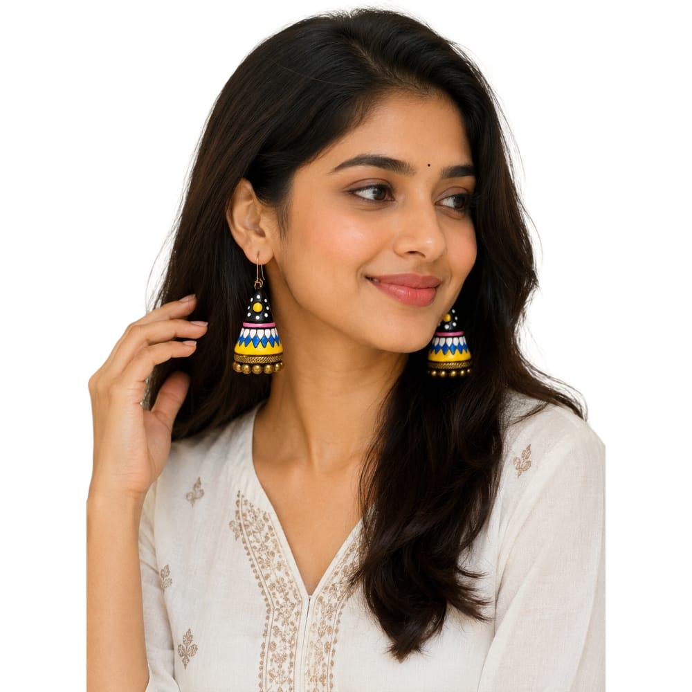 Lightweight Half-Cone Shaped Dangler Earrings