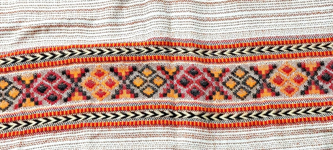 Purely Handmade Handwoven Woolen Stoles For Women & Girls