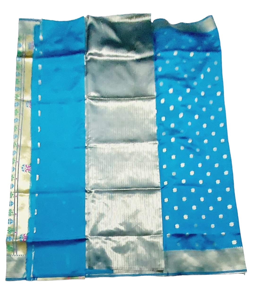 Exquisite Kalanjali Paithani Silk Saree