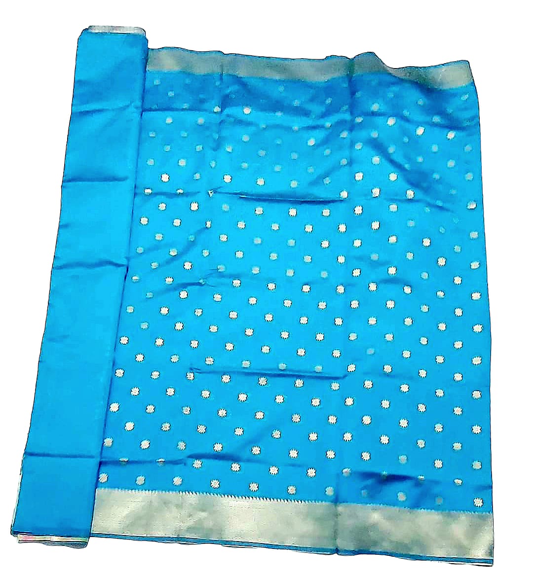 Exquisite Kalanjali Paithani Silk Saree