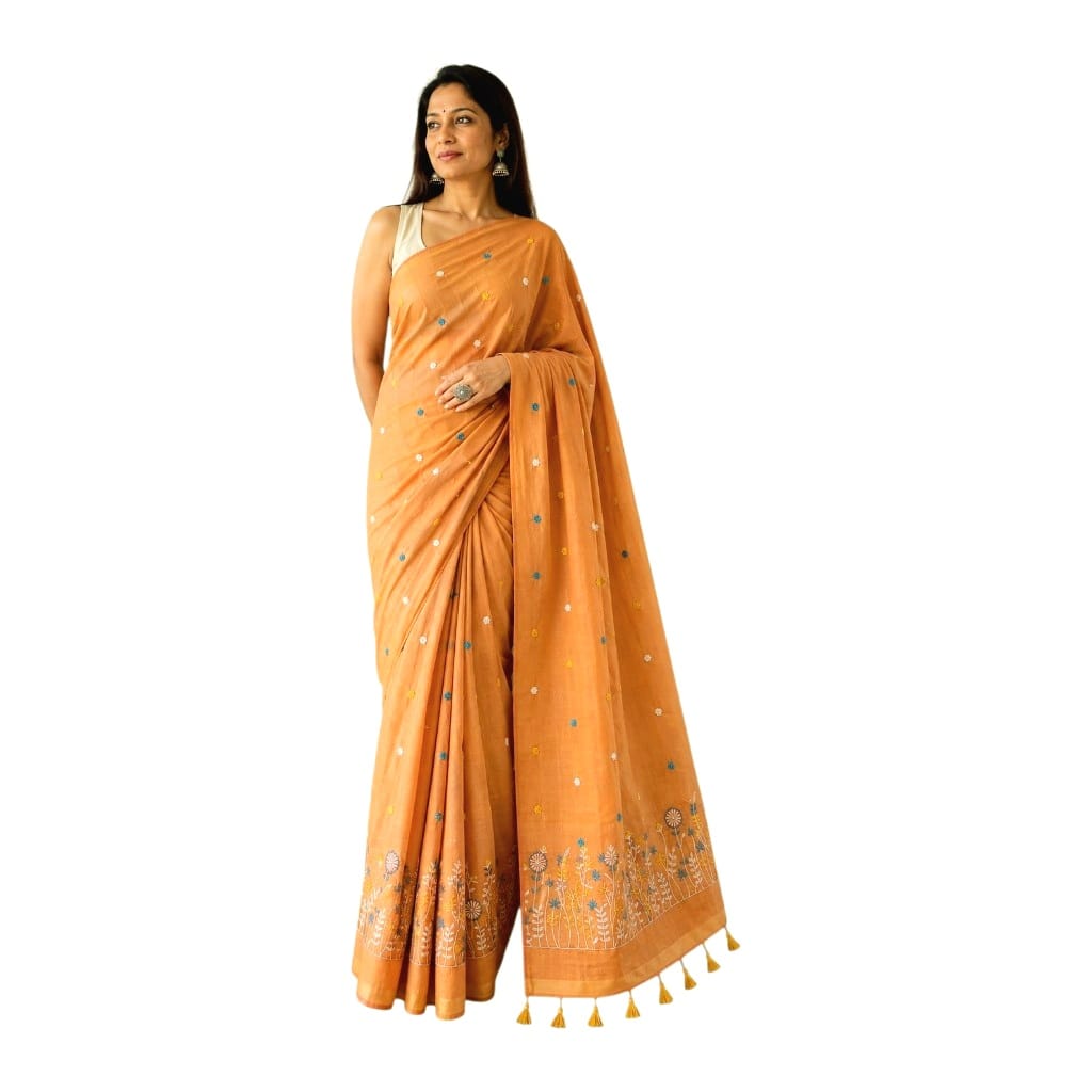 Fashweave Pure Cotton Embroidered Saree for Women and Girls | A Timeless Fusion of Traditional Craftsmanship and Contemporary Elegance, Perfect for Every Special Occasion