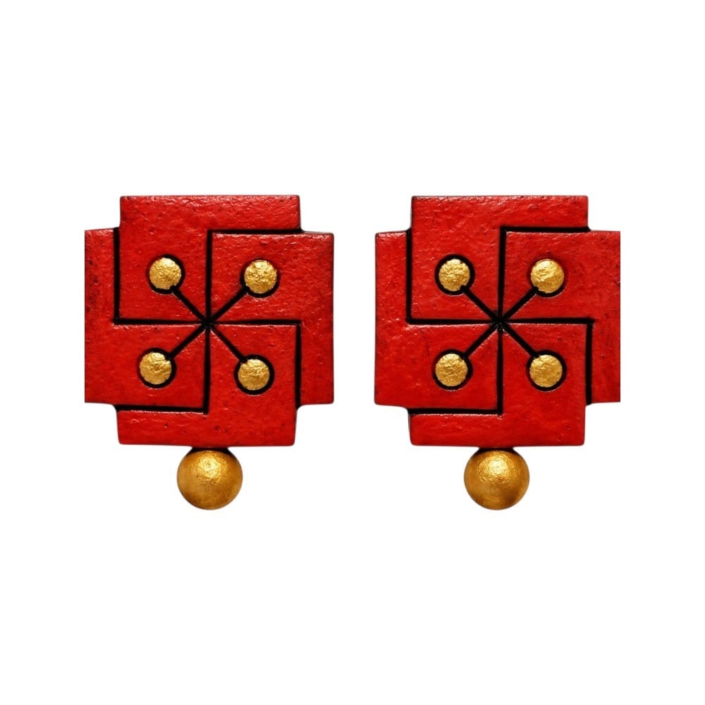 Fashweave Purely Handmade Terracotta Stud Earrings (Half Circle Floral Design)