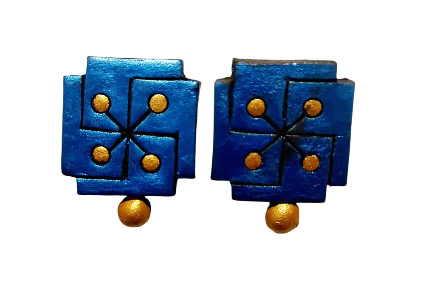Fashweave Purely Handmade Terracotta Stud Earrings (Half Circle Floral Design)