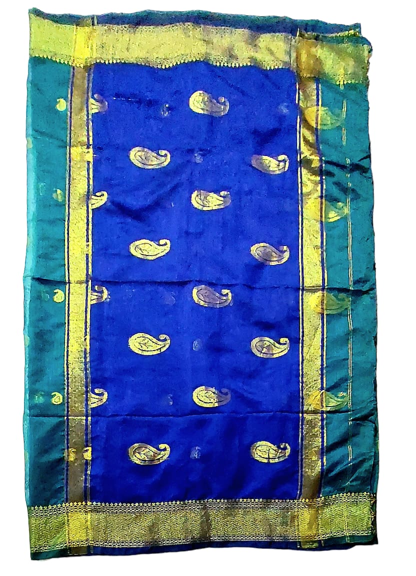 Maheshwari Cotton Silk Saree with Contrast Blouse & Contrast Pallu