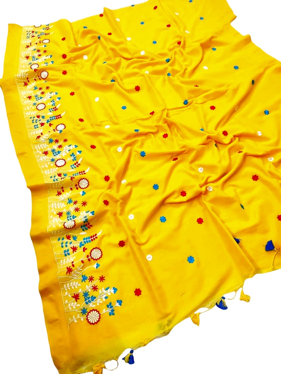 Fashweave Pure Cotton Embroidered Saree for Women and Girls | A Timeless Fusion of Traditional Craftsmanship and Contemporary Elegance, Perfect for Every Special Occasion